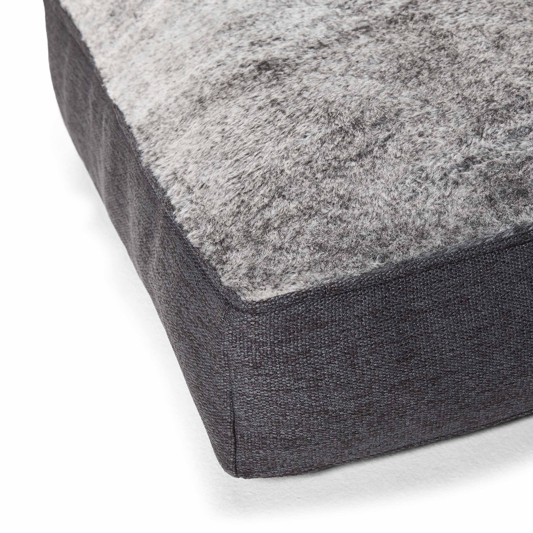 Shapes Oblong | Chinchilla